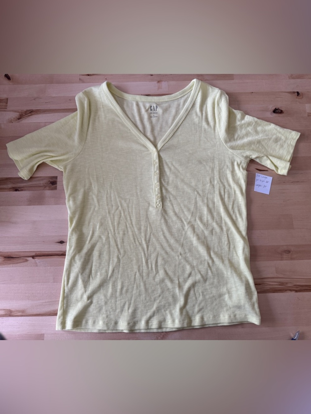 Gap Henley Tee